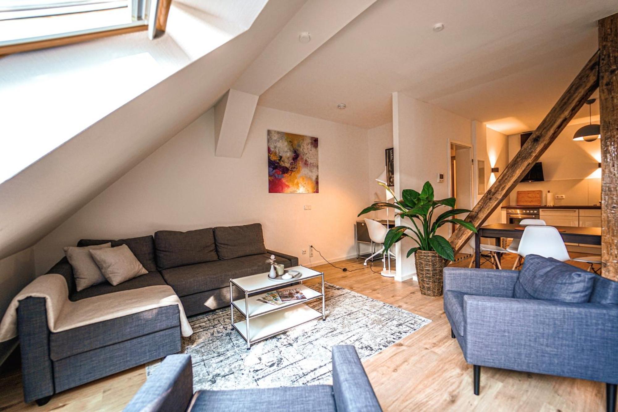 Ferienwohnungen Leipzig Musikviertel Zentrum Sued - Zentral Und Dennoch Ruhig Bagian luar foto