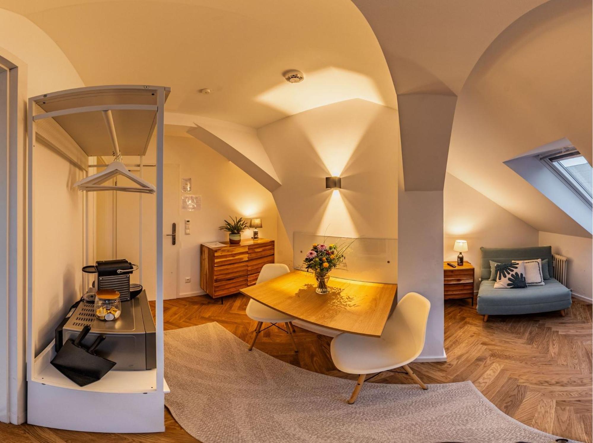 Ferienwohnungen Leipzig Musikviertel Zentrum Sued - Zentral Und Dennoch Ruhig Bagian luar foto